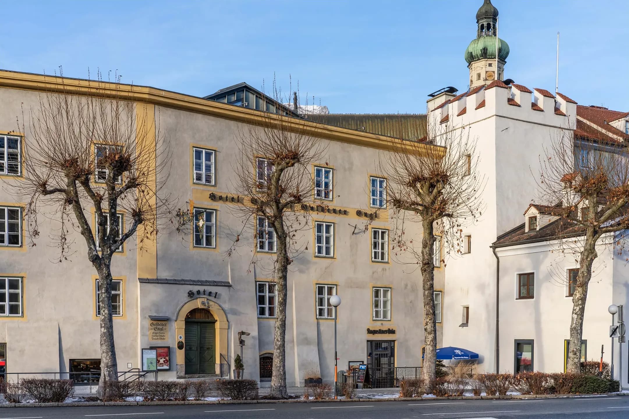 Historische Fassade – Goldener Engl
